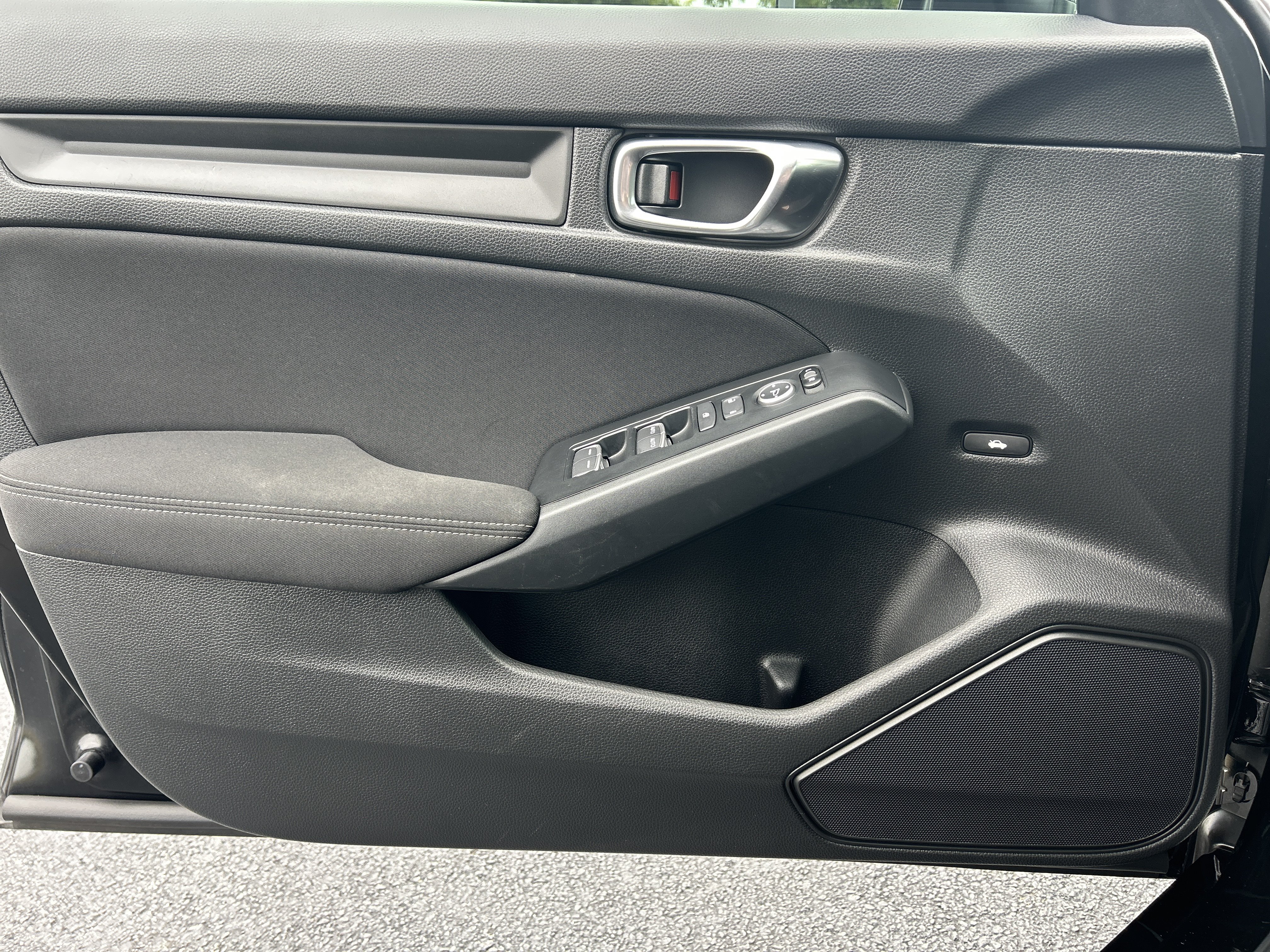 Used 2025 Honda Civic Sport image 22