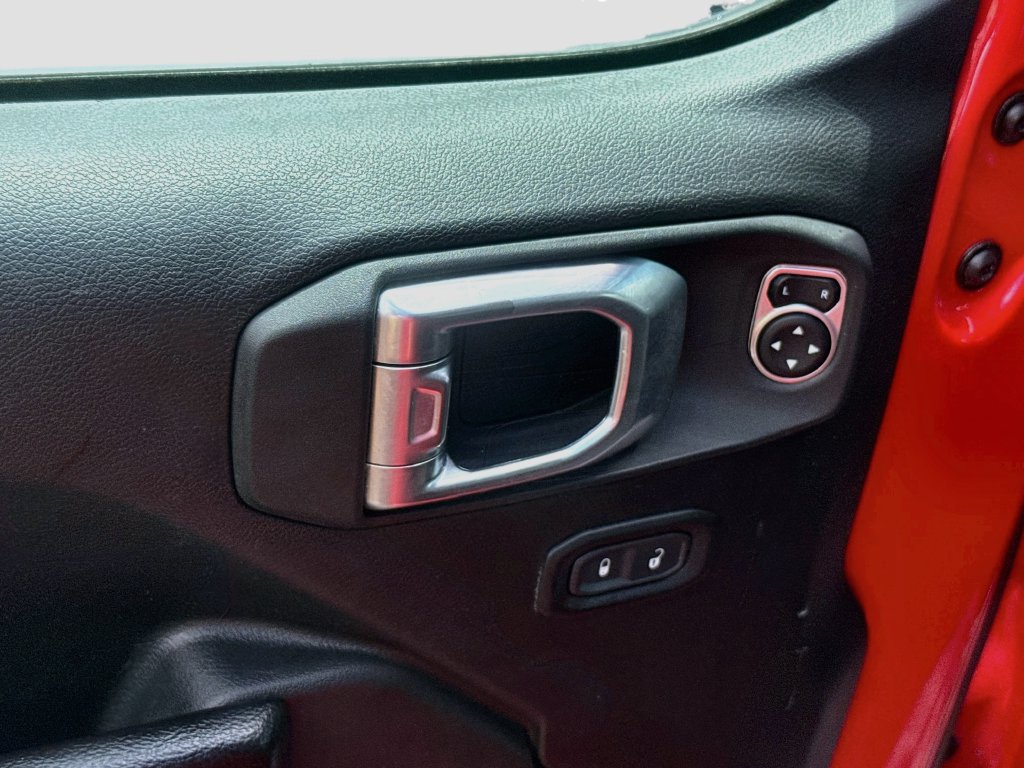 Certified 2023 Jeep Wrangler Unlimited Sport AWD/4WD image 19