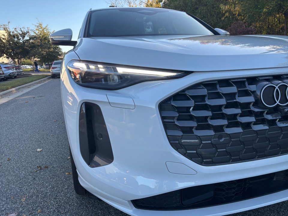 New 2025 Audi Q5 Prestige image 24