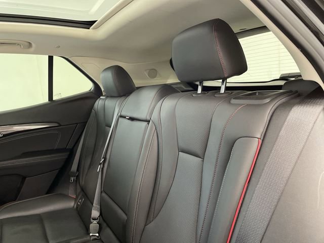 Certified 2022 Buick Envision Essence w/ Sport Touring Package image 17