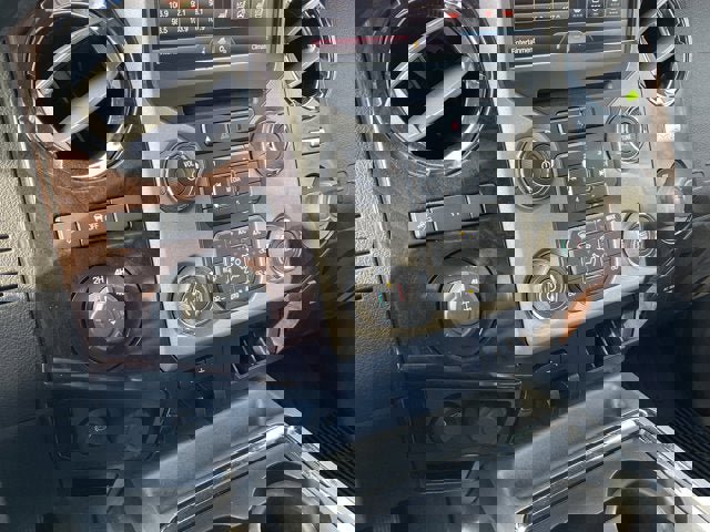 Used 2016 Ford F350 Platinum image 20