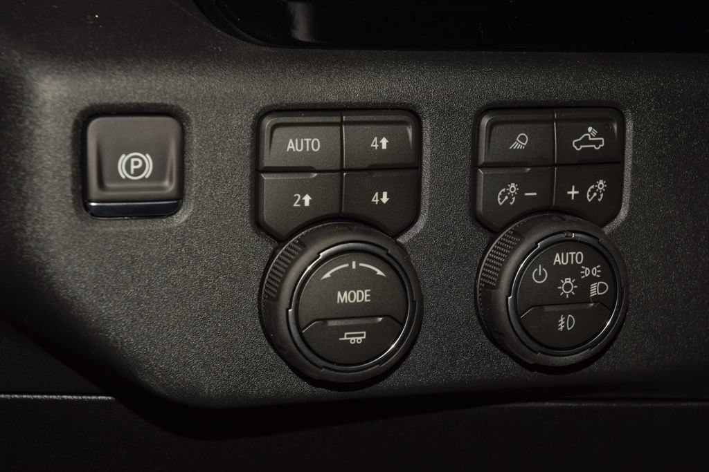 New 2026 Chevrolet Silverado 2500 High Country w/ High Country Premium Package AWD/4WD image 39