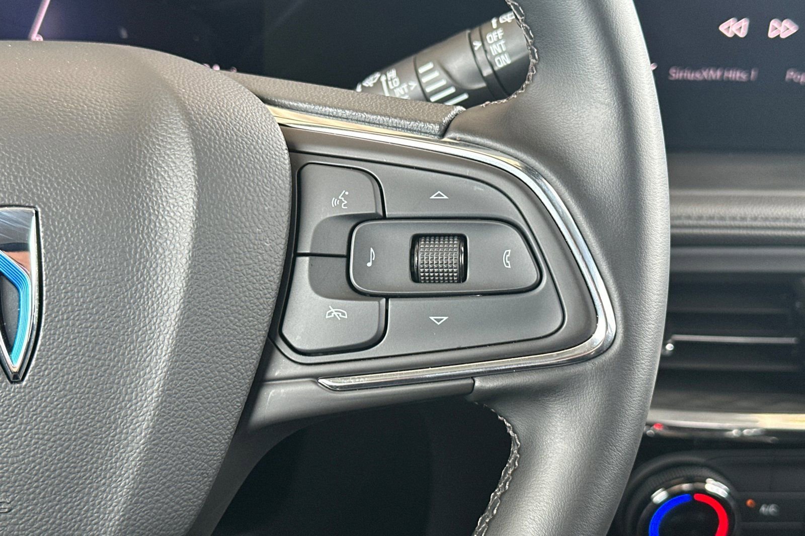 Used 2026 Buick Encore GX Sport Touring image 32