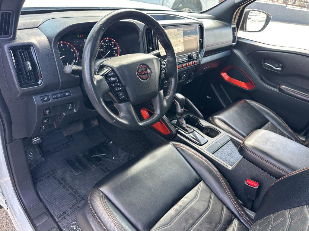 Used 2025 Nissan Frontier Pro-X w/ Pro Premium Package image 16