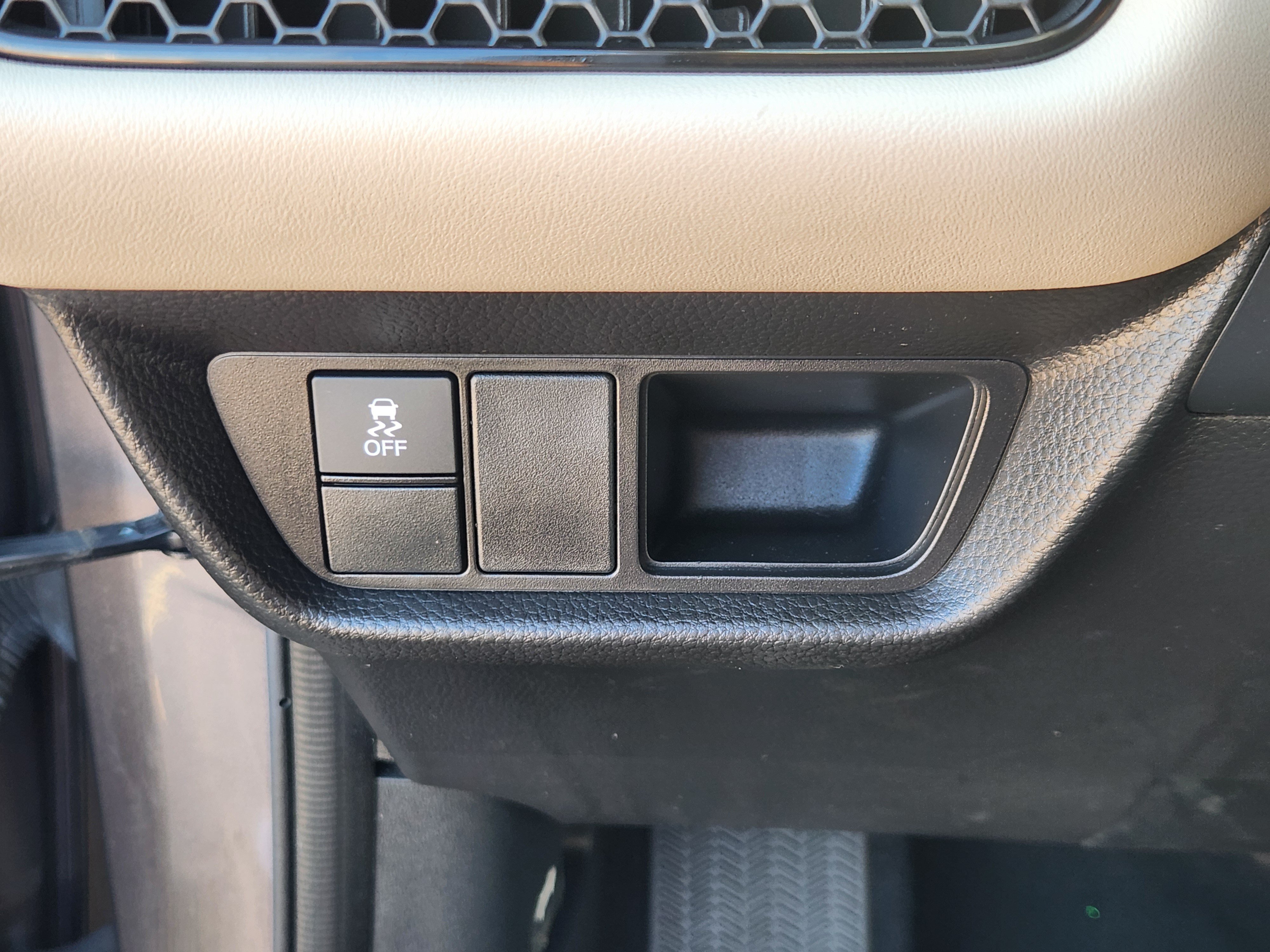 Certified 2024 Honda HR-V LX image 24