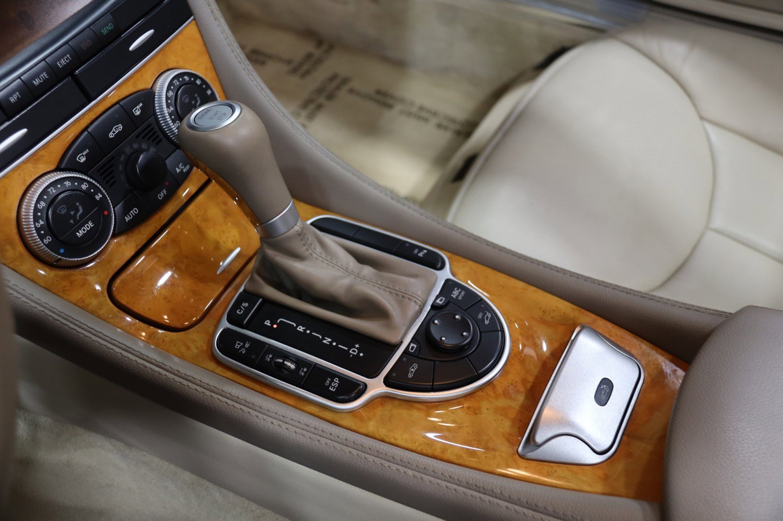 Used 2007 Mercedes-Benz SL 550 image 52