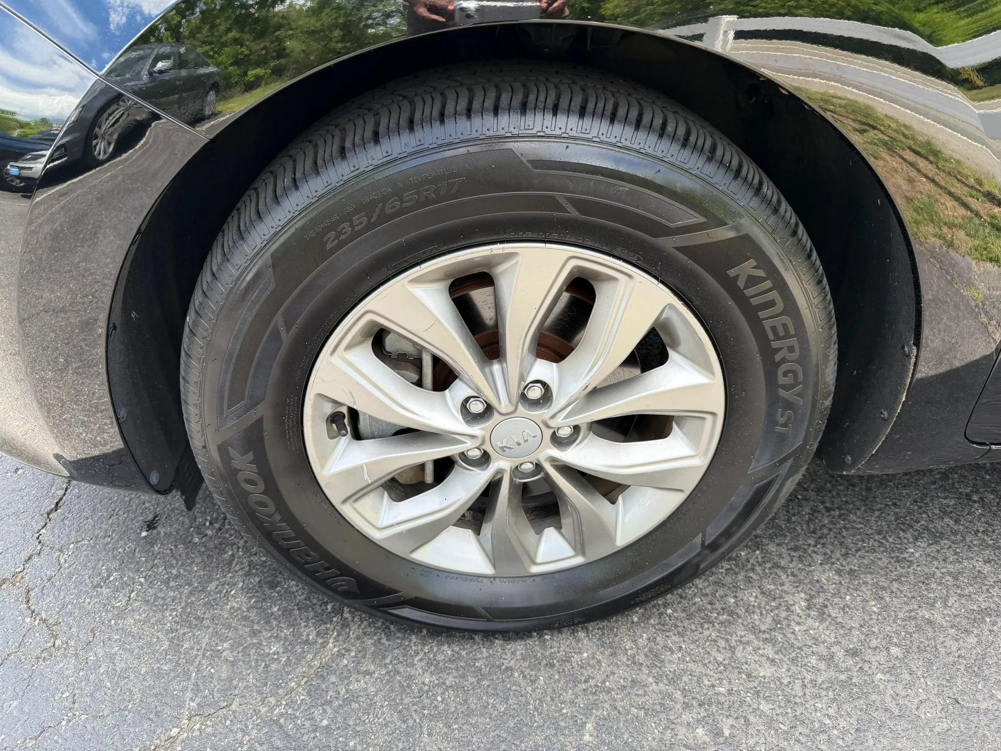 Used 2019 Kia Sedona LX FWD image 9
