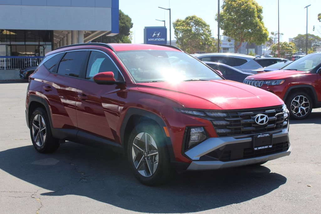 Used 2025 Hyundai Tucson SEL FWD image 5