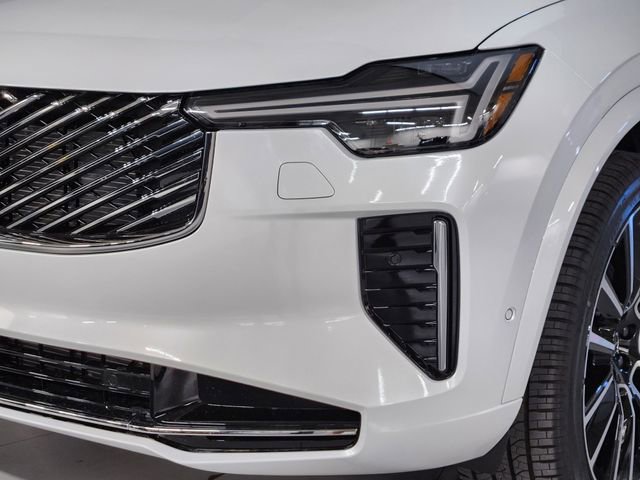 New 2026 Volvo XC90 B6 Plus w/ Protection Package Premier image 12