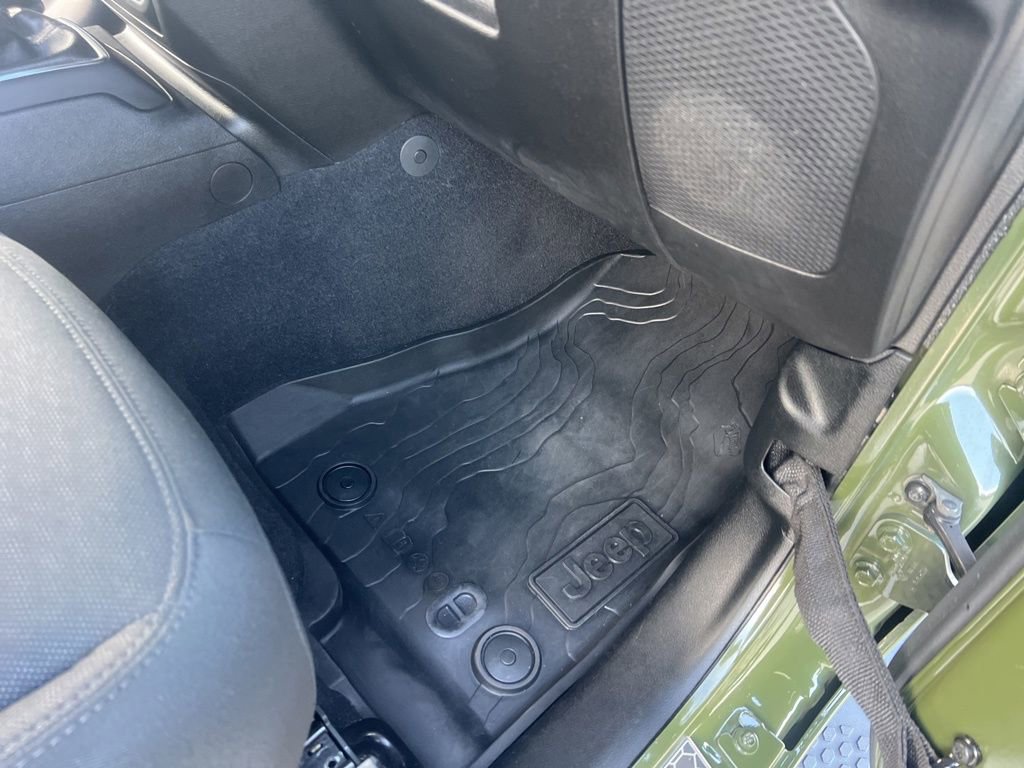 Certified 2020 Jeep Wrangler Sport AWD/4WD image 44