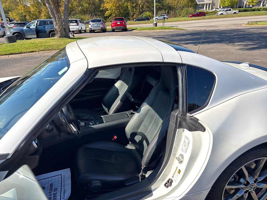 Used 2019 MAZDA MX-5 Miata RF Grand Touring w/ Appearance Package image 19