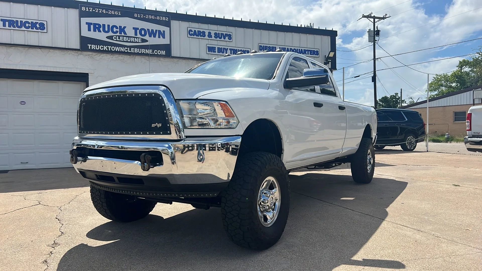 Used 2018 RAM 3500 Tradesman w/ Chrome Appearance Group AWD/4WD image 1