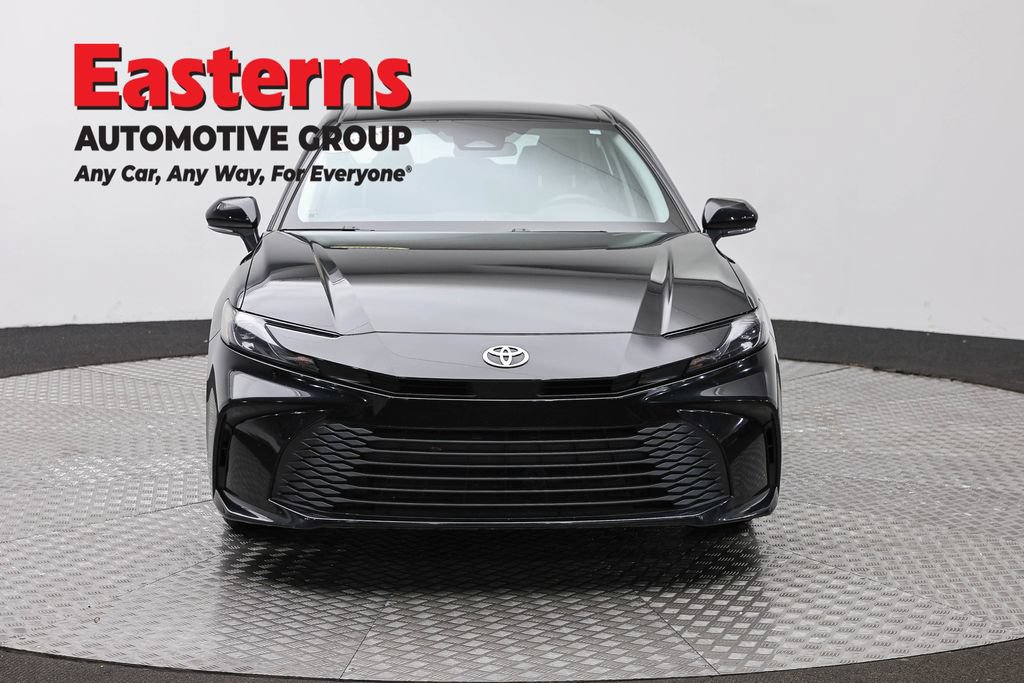 Used 2025 Toyota Camry LE FWD image 2