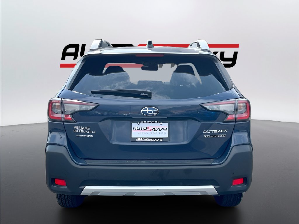 Used 2025 Subaru Outback Touring XT AWD/4WD image 6