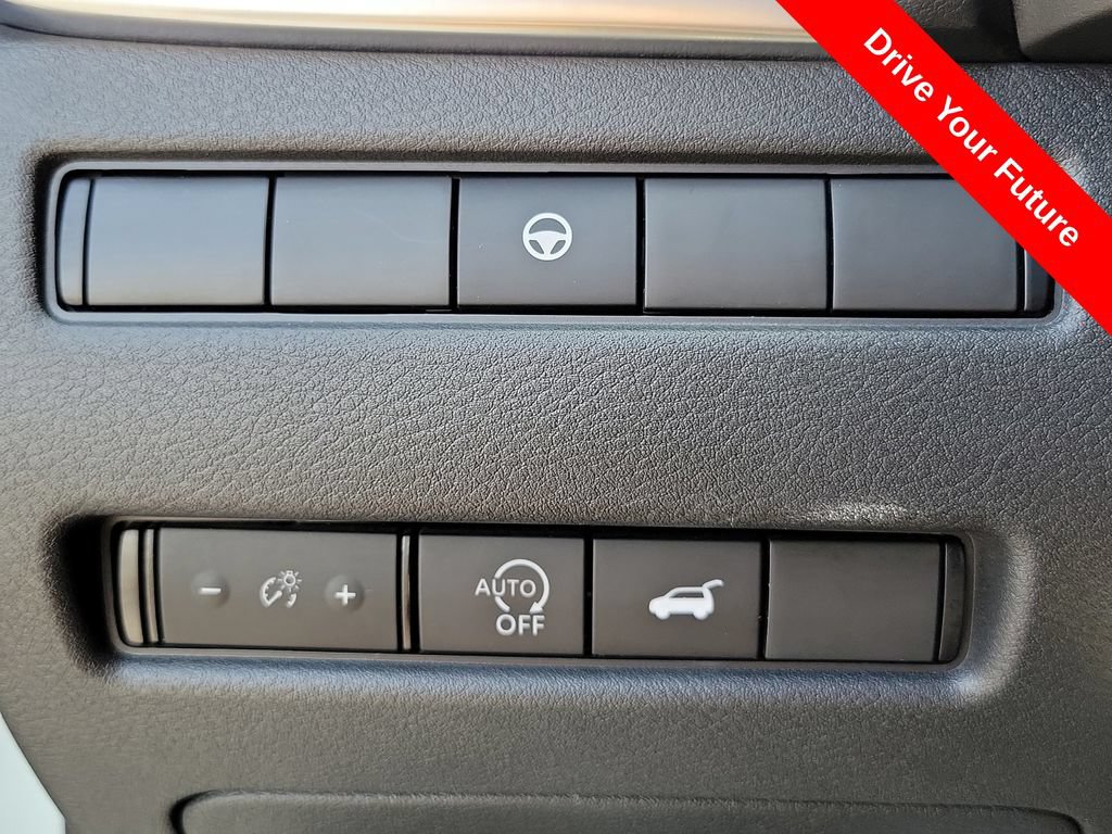 Used 2023 Nissan Rogue SL w/ SL Premium Package FWD image 18