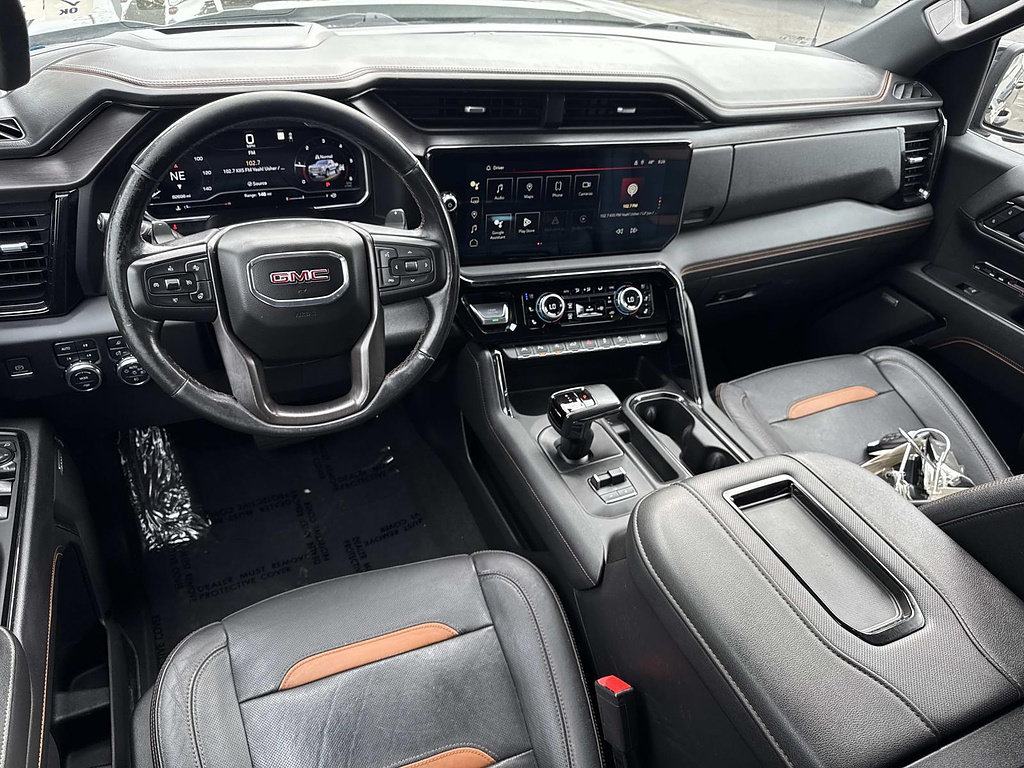 Used 2022 GMC Sierra 1500 AT4 w/ AT4 Premium Package AWD/4WD image 7
