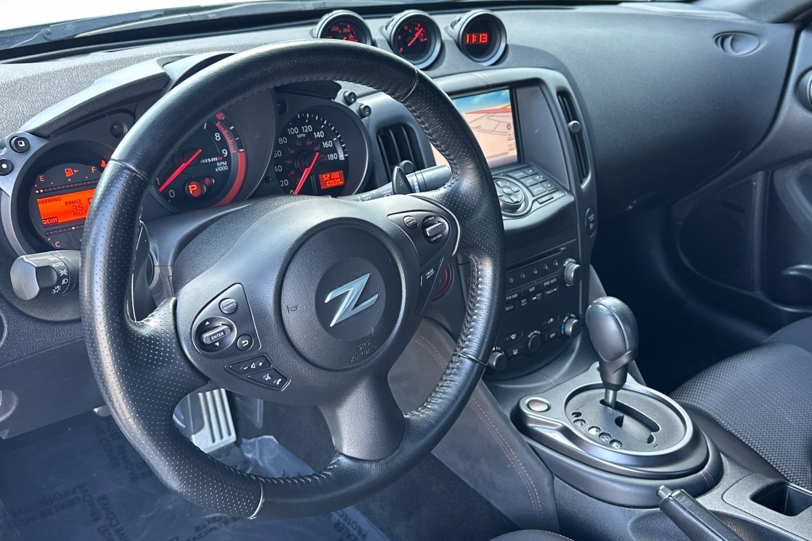 Used 2016 Nissan 370Z NISMO image 12