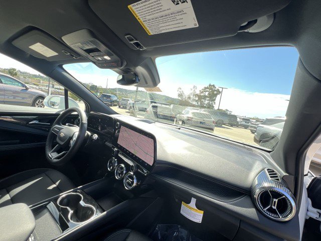 Used 2025 Chevrolet Blazer EV LT image 29