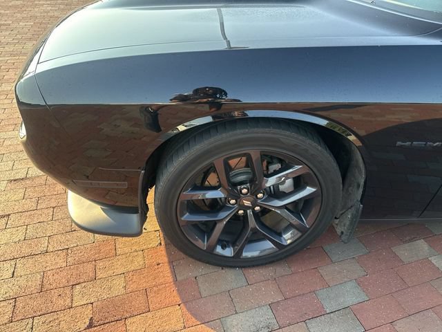 Used 2020 Dodge Challenger R/T w/ Blacktop Package RWD video 2