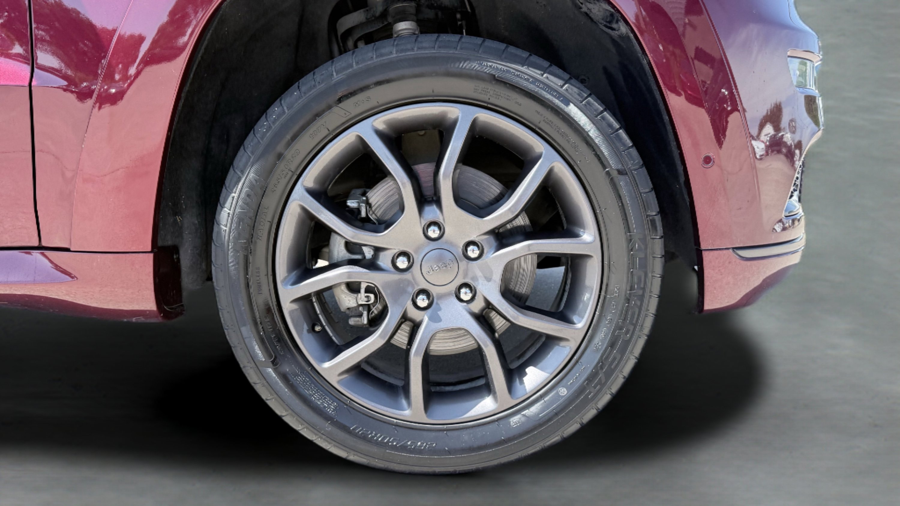 Used 2020 Jeep Grand Cherokee High Altitude AWD/4WD image 12