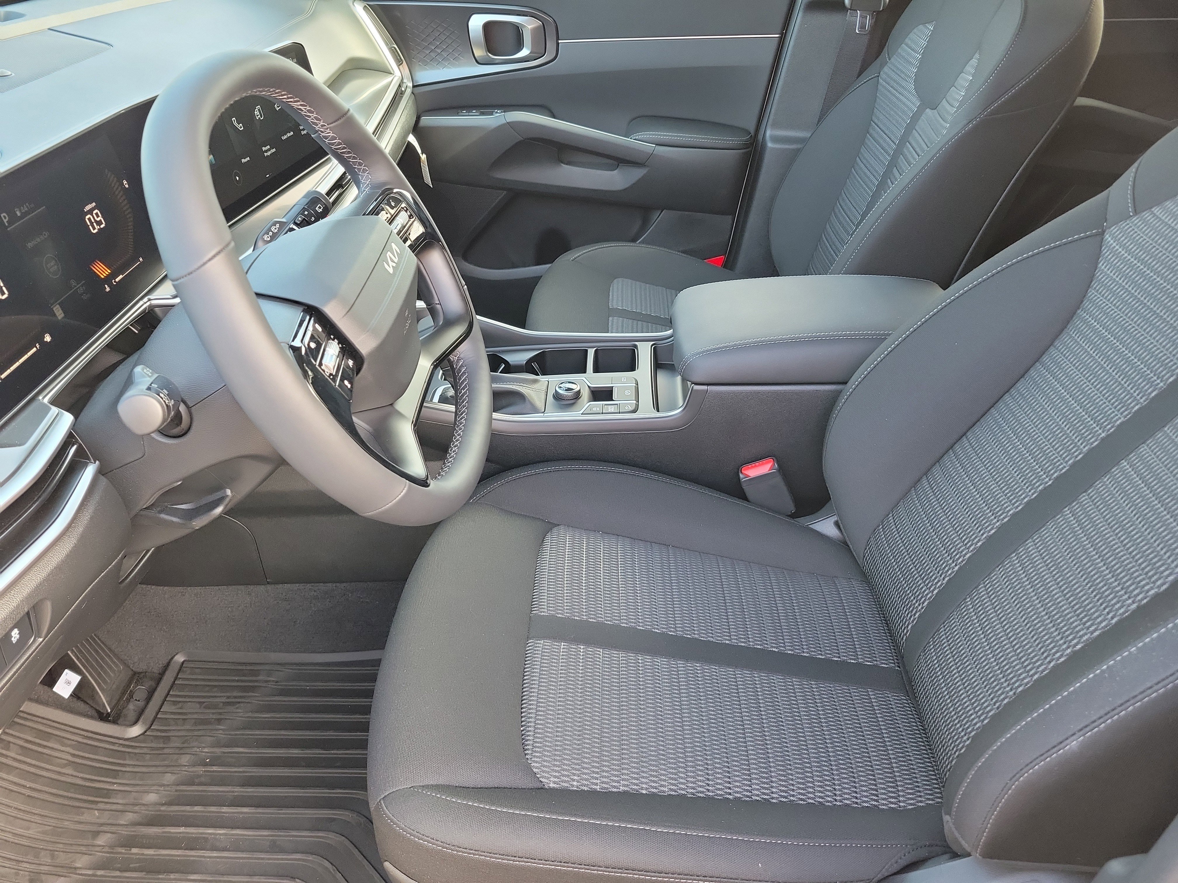 New 2026 Kia Sorento LX image 3