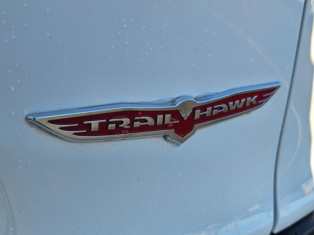 Used 2021 Jeep Cherokee Trailhawk w/ Sun, Sound & Nav Group image 34