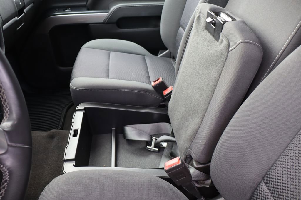 Used 2018 Chevrolet Silverado 1500 LT w/ All Star Edition image 26