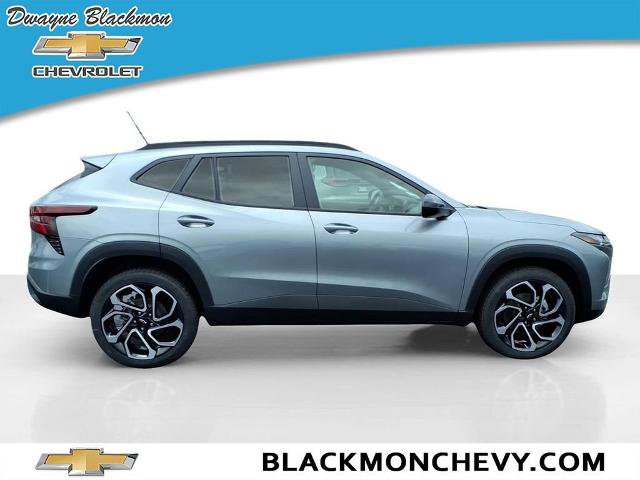 New 2026 Chevrolet Trax RS w/ Driver Confidence Package FWD image 2