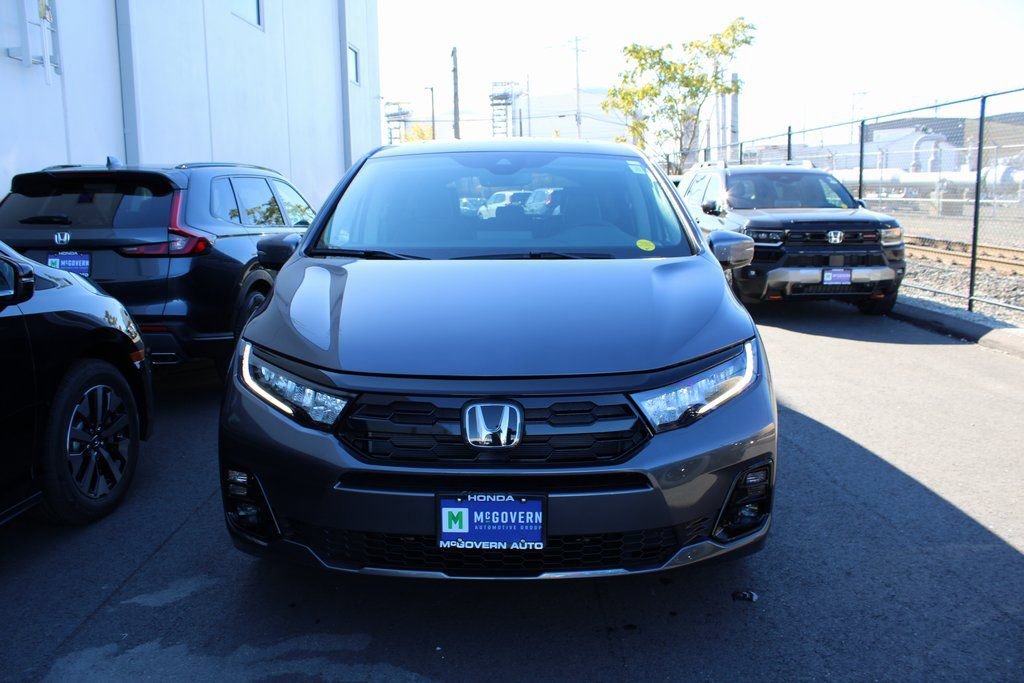 New 2026 Honda Odyssey Elite image 3