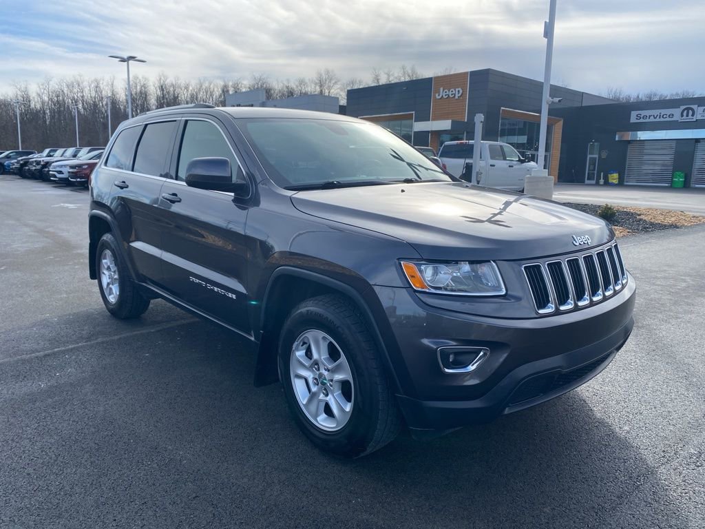 Certified 2016 Jeep Grand Cherokee Laredo w/ Quick Order Package 23E image 1