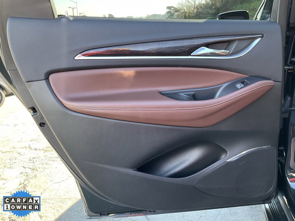 Used 2020 Buick Enclave Avenir w/ Avenir Technology Package image 54