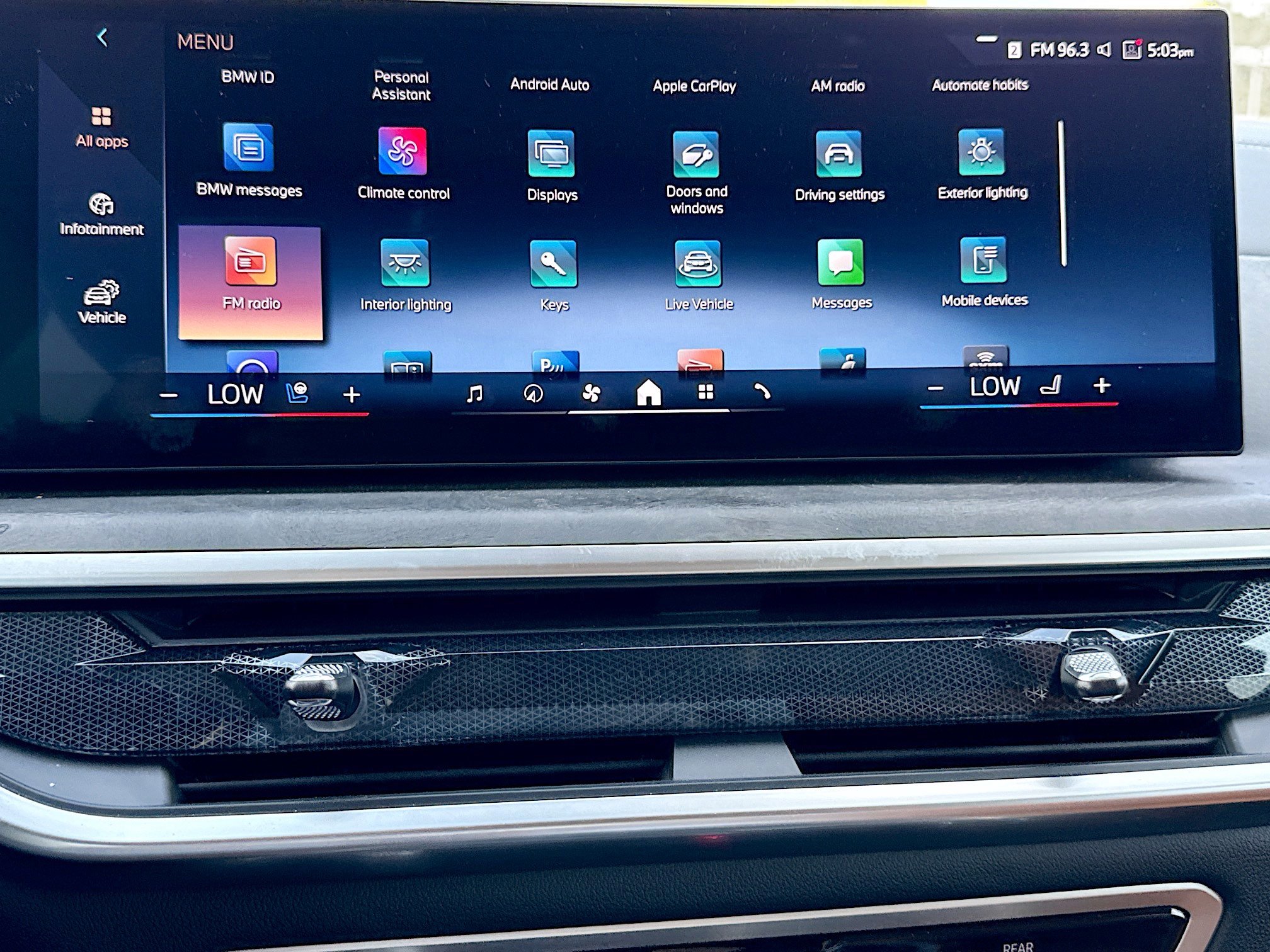 Used 2026 BMW X7 xDrive40i AWD/4WD image 31