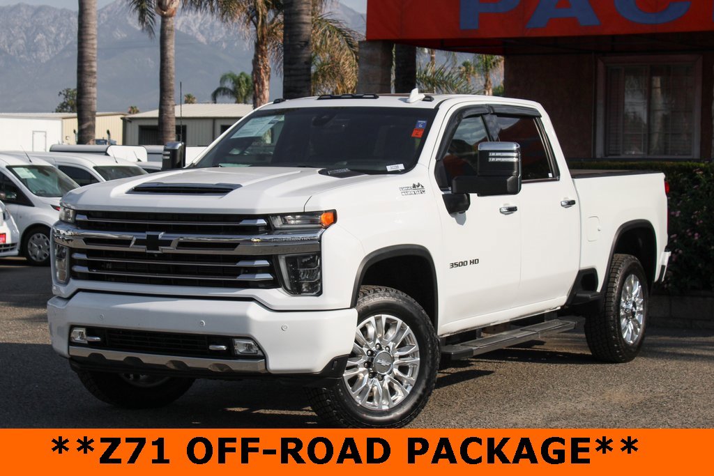 Used 2020 Chevrolet Silverado 3500 High Country w/ Z71 Off-Road Package image 4