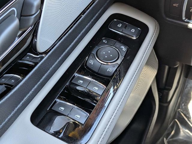 New 2026 Lincoln Aviator Reserve image 28