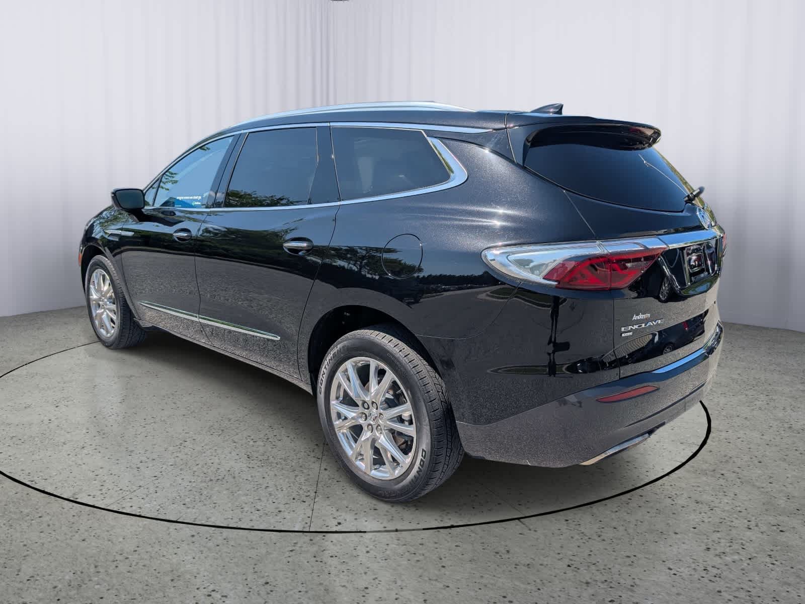 Certified 2023 Buick Enclave Premium w/ Experience Buick Package AWD/4WD image 4