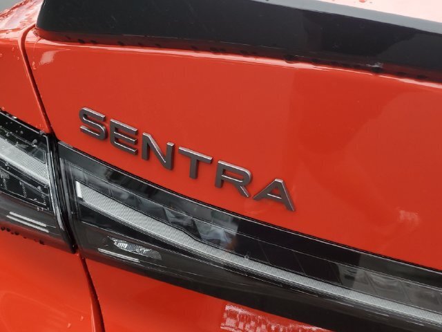 New 2027 Nissan Sentra SR FWD image 6