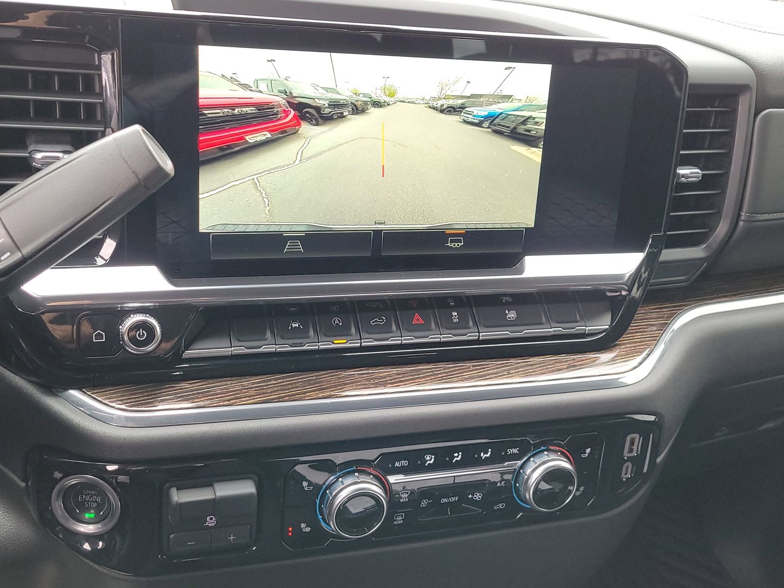 Used 2025 GMC Sierra 1500 Elevation image 19