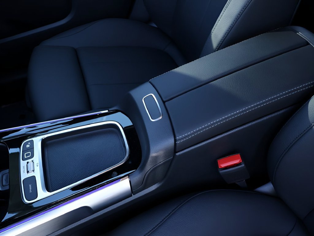 New 2026 Mercedes-Benz GLB 250 4MATIC image 32