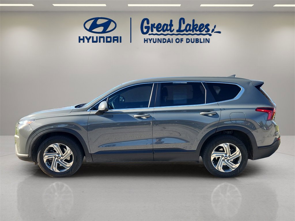 Used 2021 Hyundai Santa Fe SE image 2