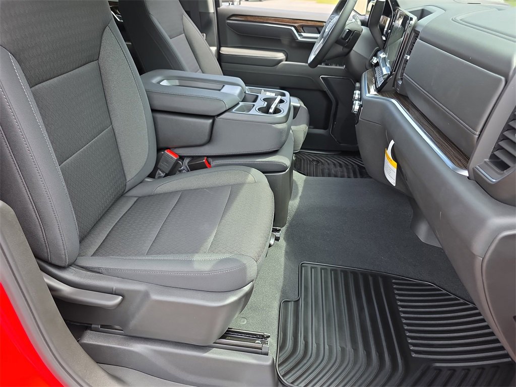 New 2025 GMC Sierra 1500 Elevation image 31