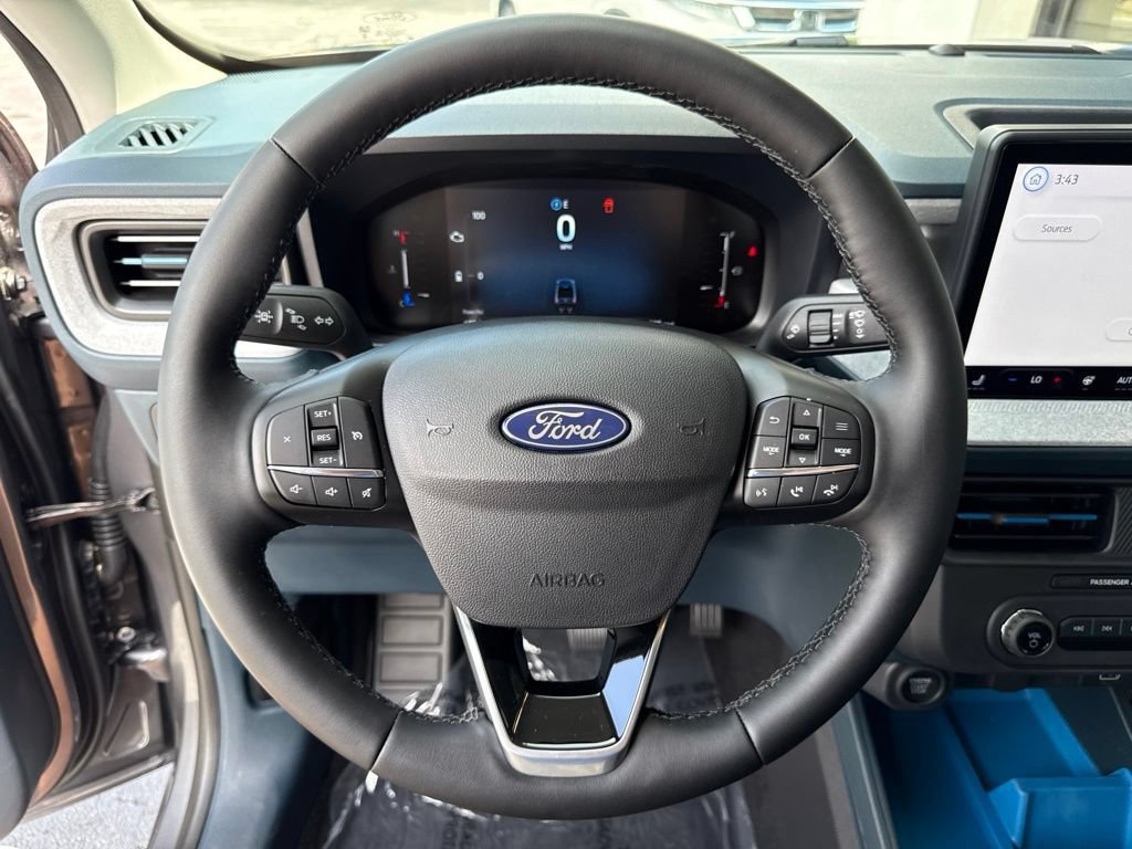 New 2026 Ford Maverick XLT w/ XLT Luxury Package FWD image 9