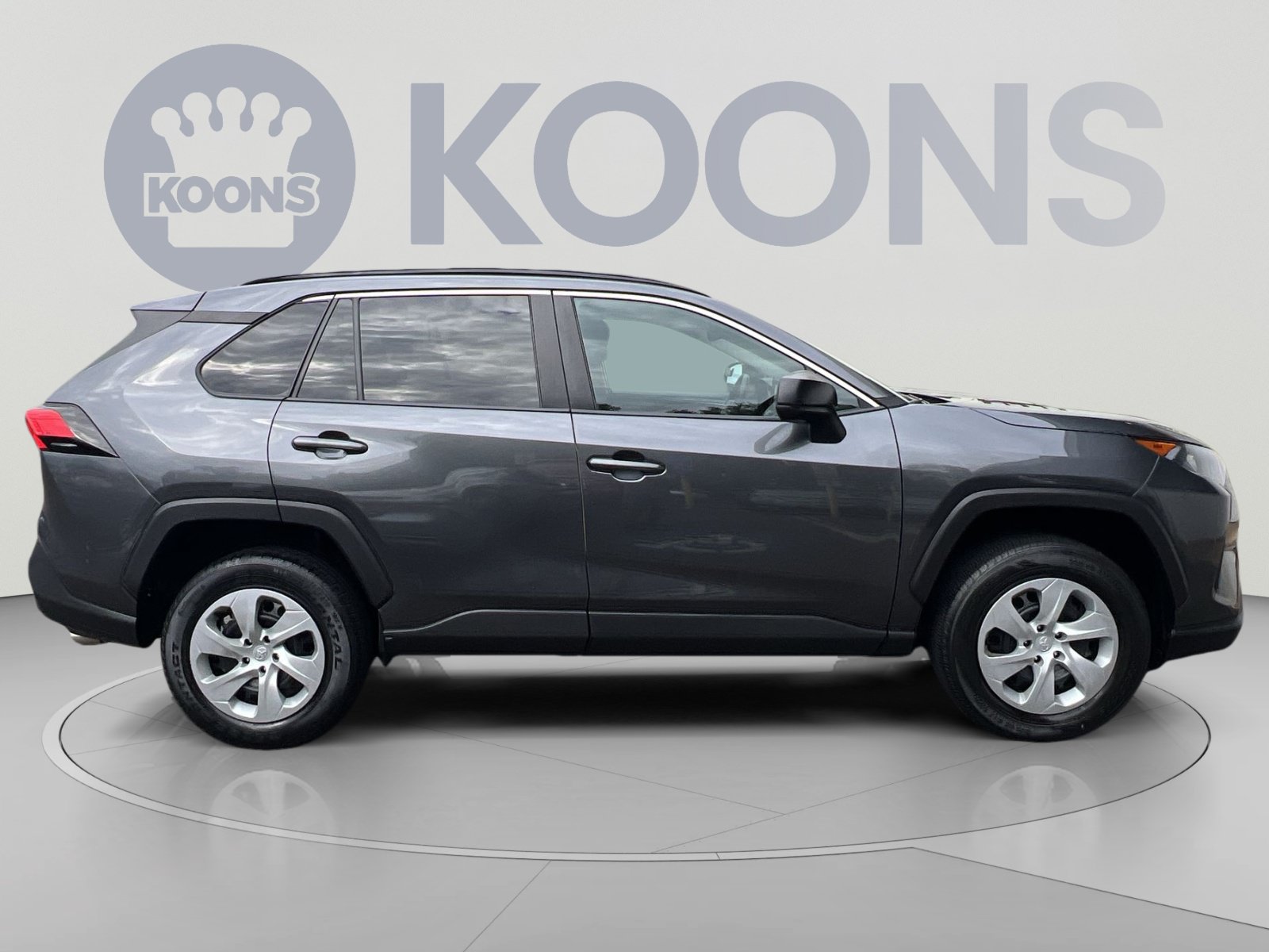 Used 2019 Toyota RAV4 LE AWD/4WD image 8