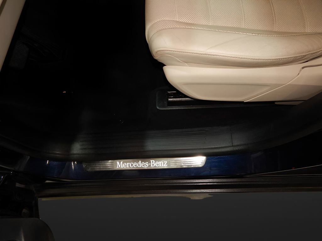 Used 2022 Mercedes-Benz GLE 350 4MATIC image 13