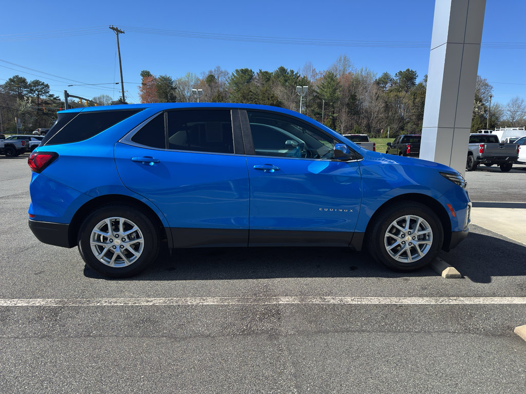 Used 2024 Chevrolet Equinox LT w/ LPO, Floor Liner Package image 3