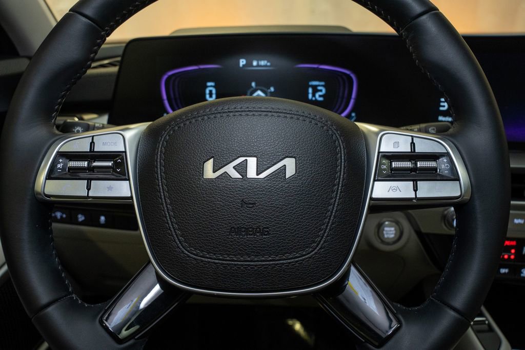 Used 2024 Kia Telluride S w/ S Sunroof Package image 19