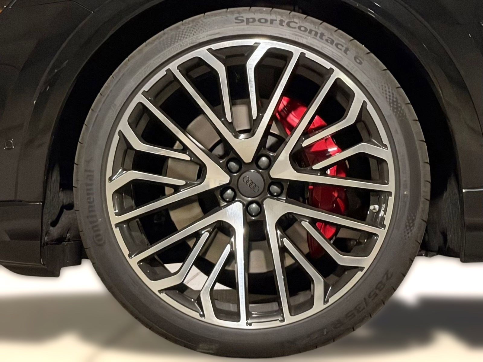 New 2026 Audi SQ8 Prestige AWD/4WD image 11