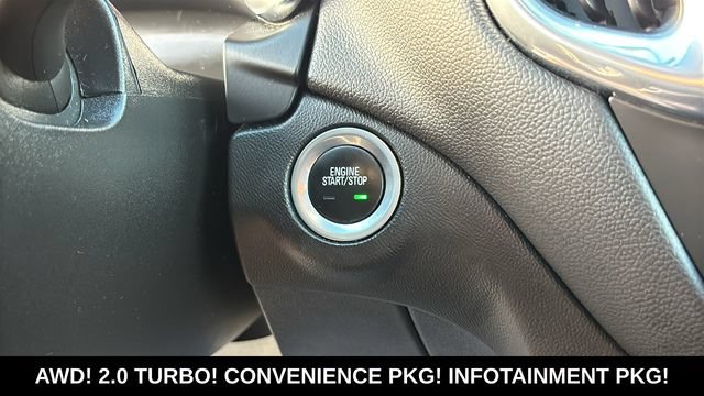 Used 2020 Chevrolet Equinox LT AWD/4WD image 12