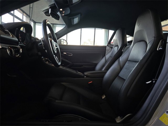 Used 2024 Porsche 718 Cayman S w/ Premium Package image 19