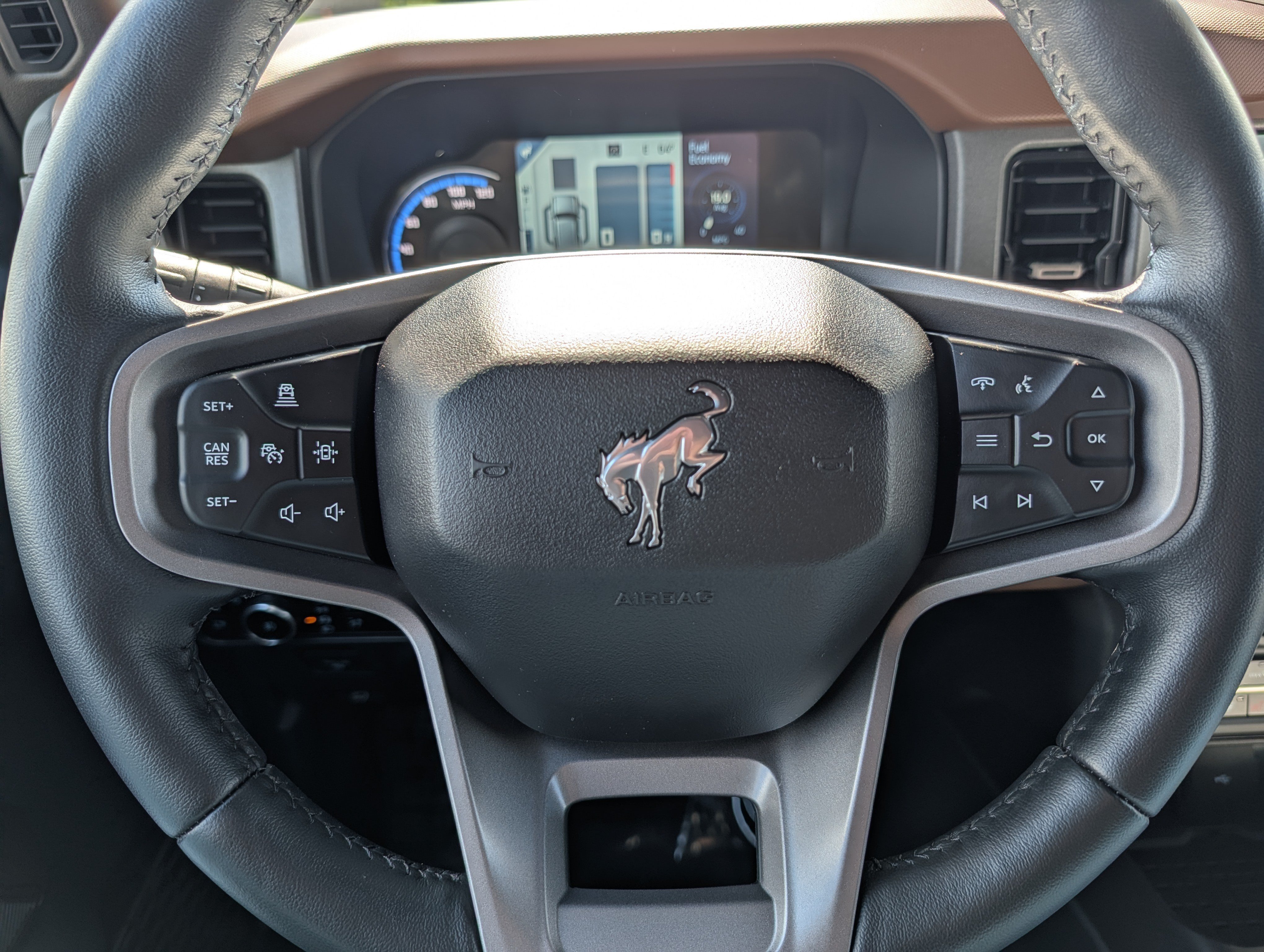 Used 2024 Ford Bronco Outer Banks AWD/4WD image 25