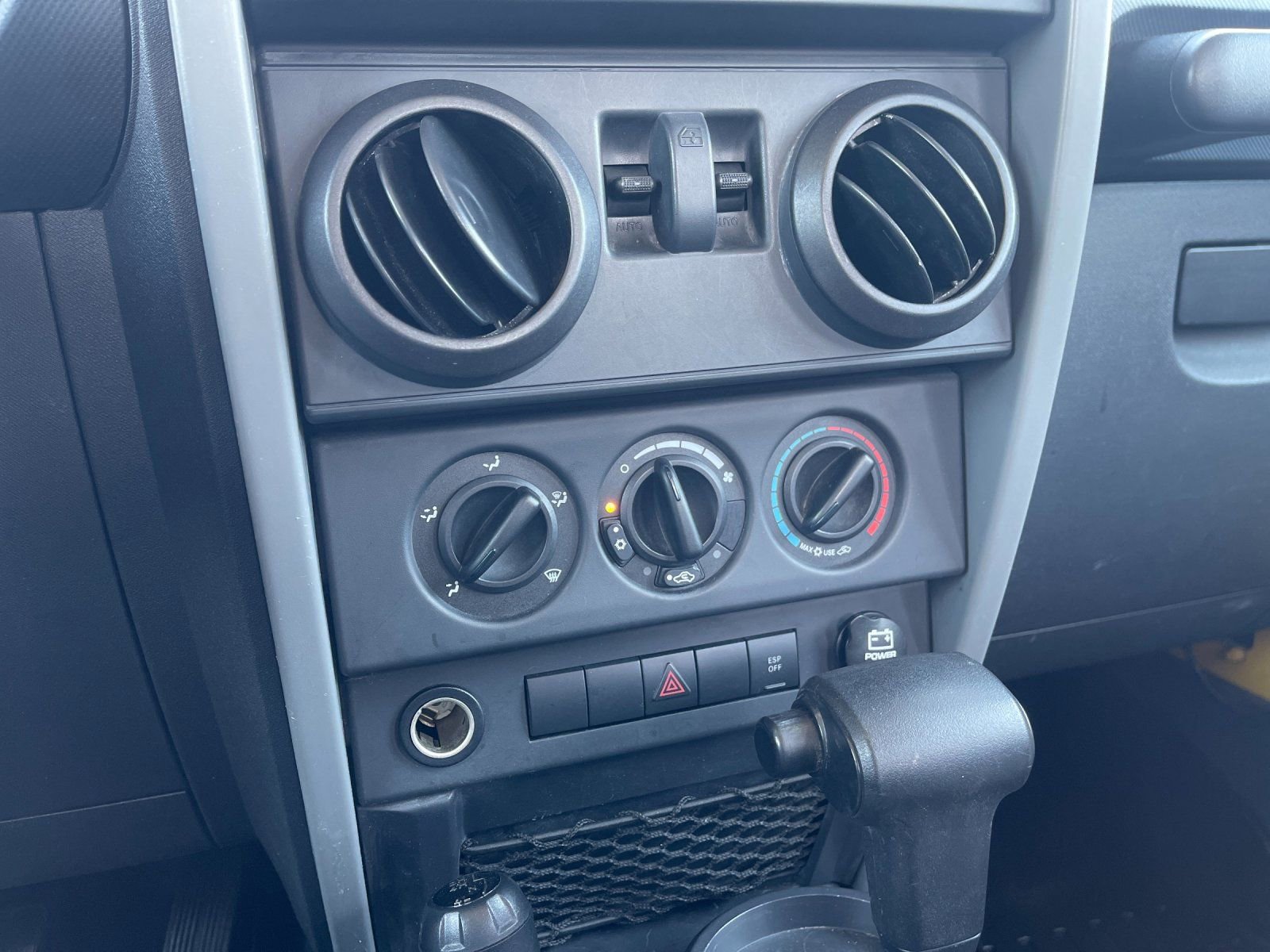 Used 2009 Jeep Wrangler X image 21